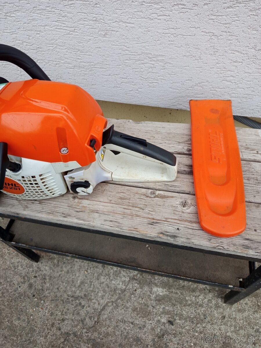 Motorová Píla Stihl ms 251/c - 11