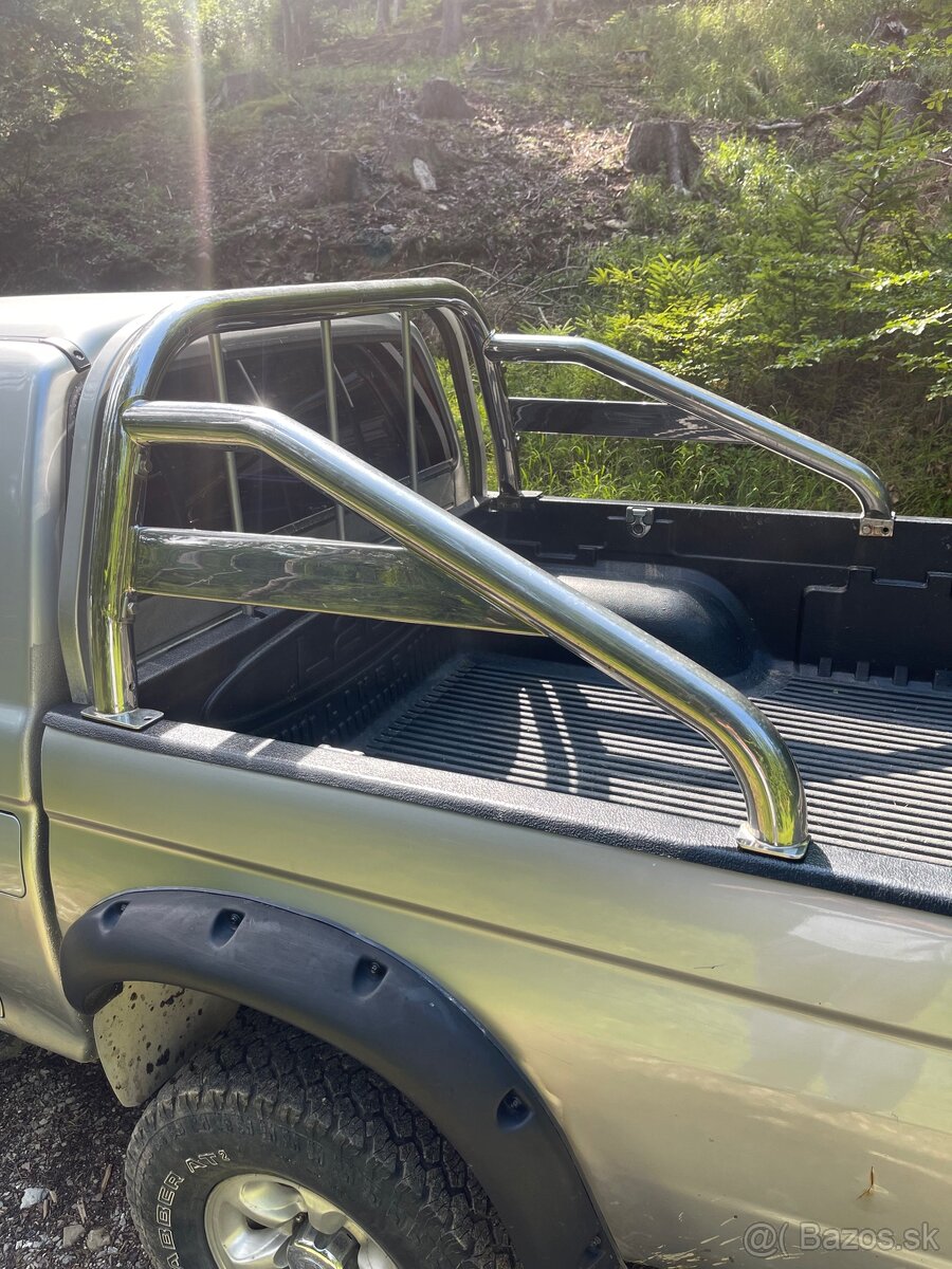 Mitsubushi l200 2.5TD - 11