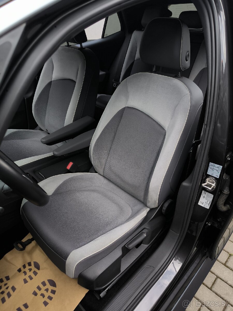 VW ID.3 1ST Edition | 62KwH | r20 | MATRIX | ODPOČET DPH - 11