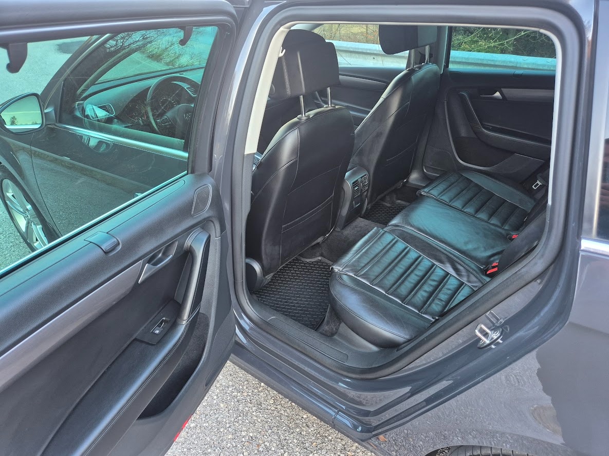 Volkswagen Passat Variant 2.0 TDI 4-motion Rline - 11