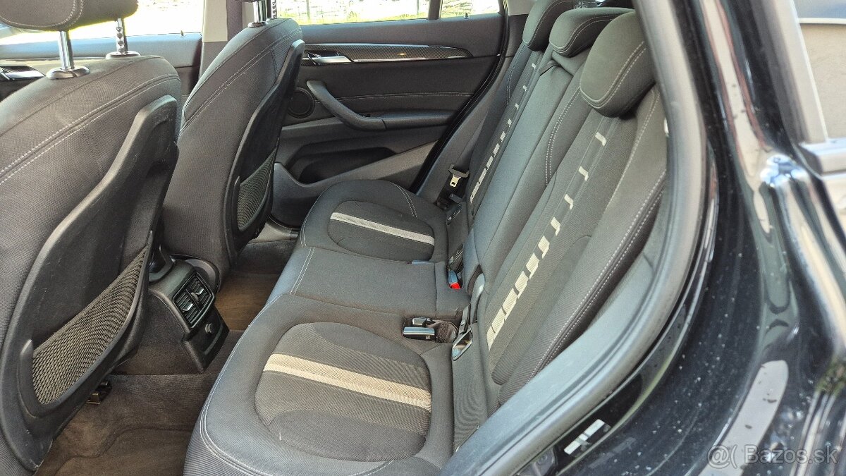 BMW X1 xDrive 20d xLine A/T - 11