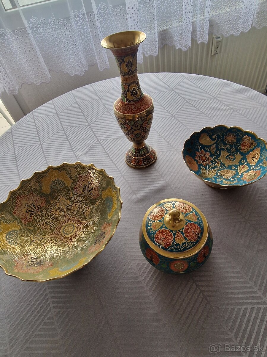 Tradičné indické mosadzné dekorácie - 11