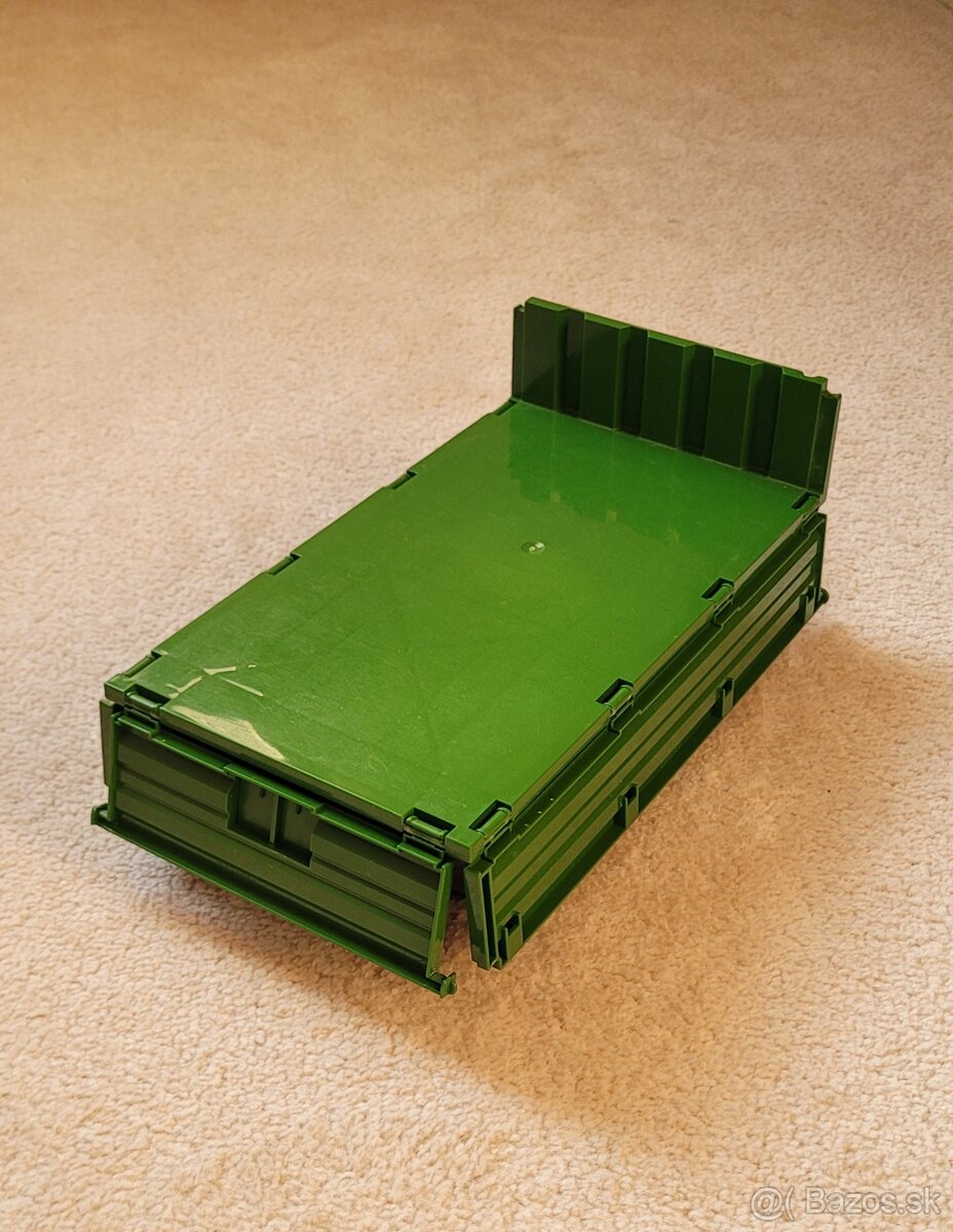 Bruder vlecka John Deere - 11