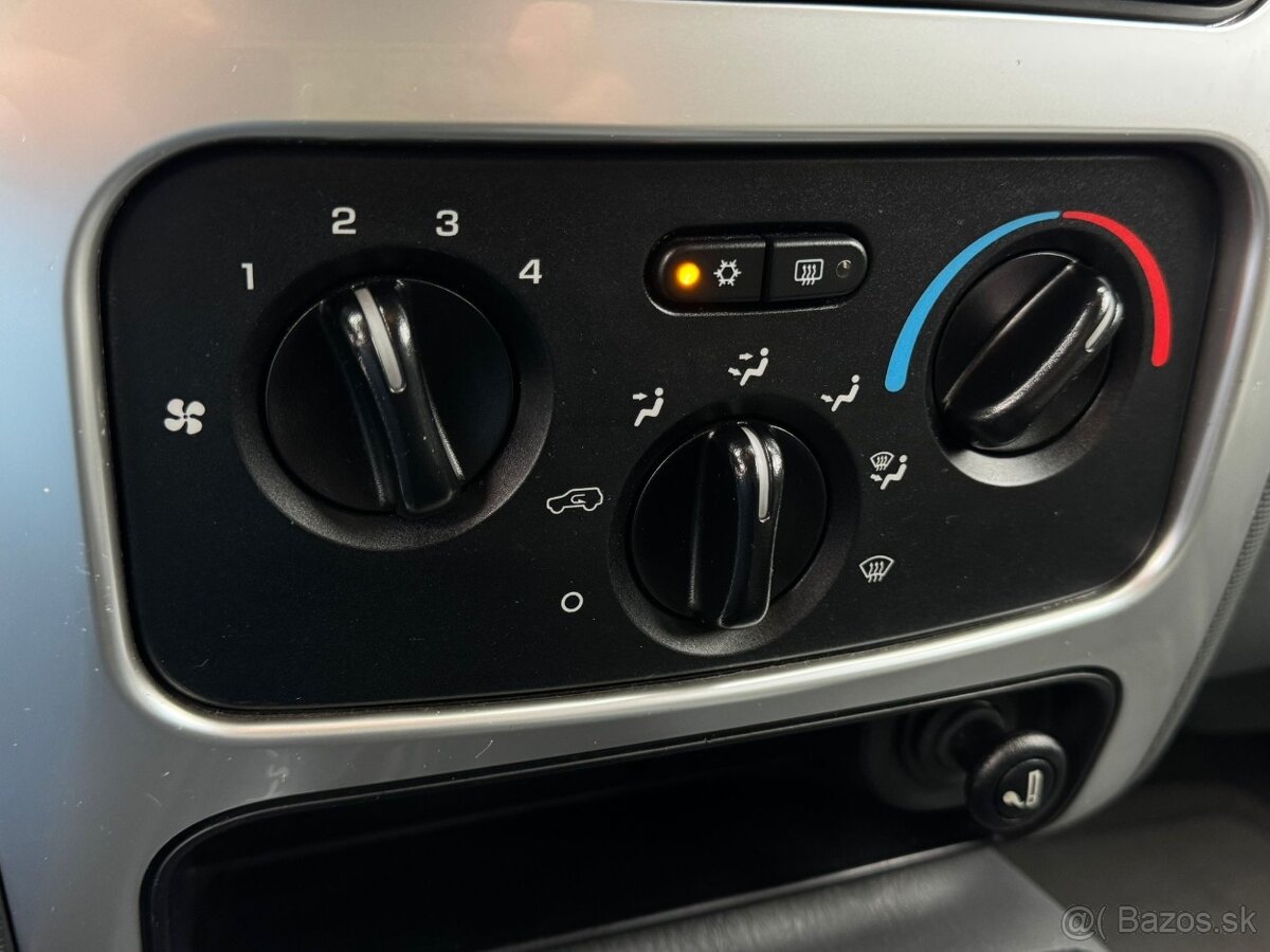 JEEP CHEROKEE 2.8 CRD LIMITED - 11