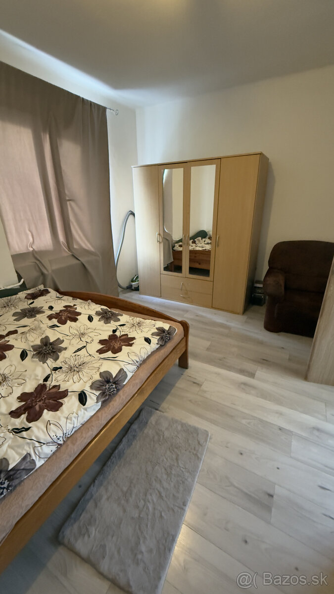 —ZNOVA V PONUKE — NA PREDAJ slnečný 2i byt VALASKÁ - 11