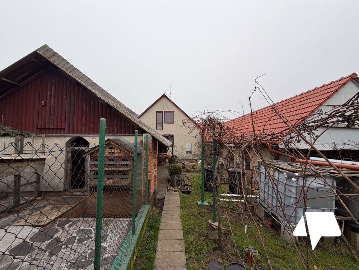 Predaj - Rodinný dom - Zlaté Moravce - 11