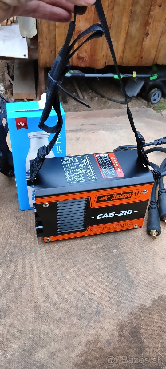 zváračka invertor Dnipro šikovne malinká 210A - 11