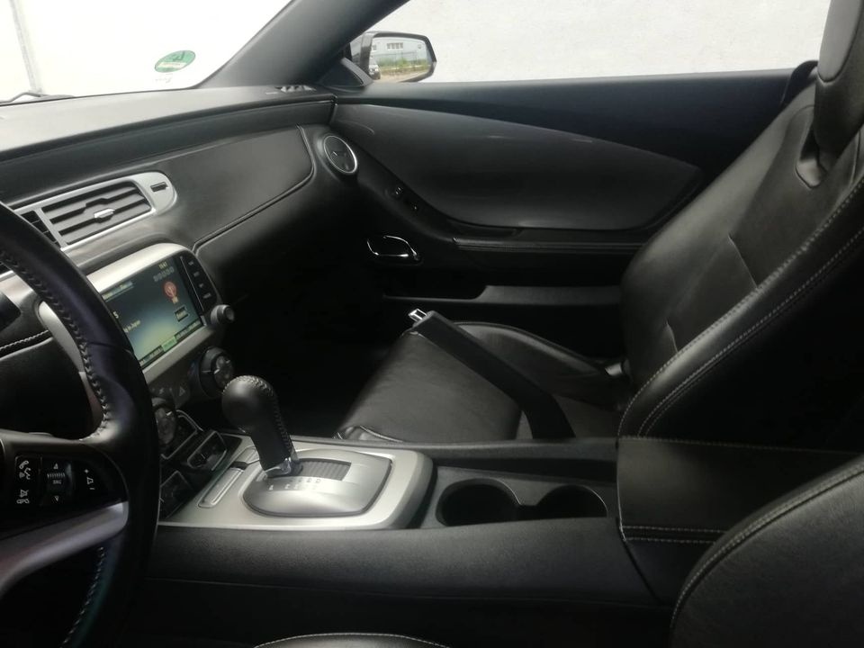 CHEVROLET CAMARO - 11