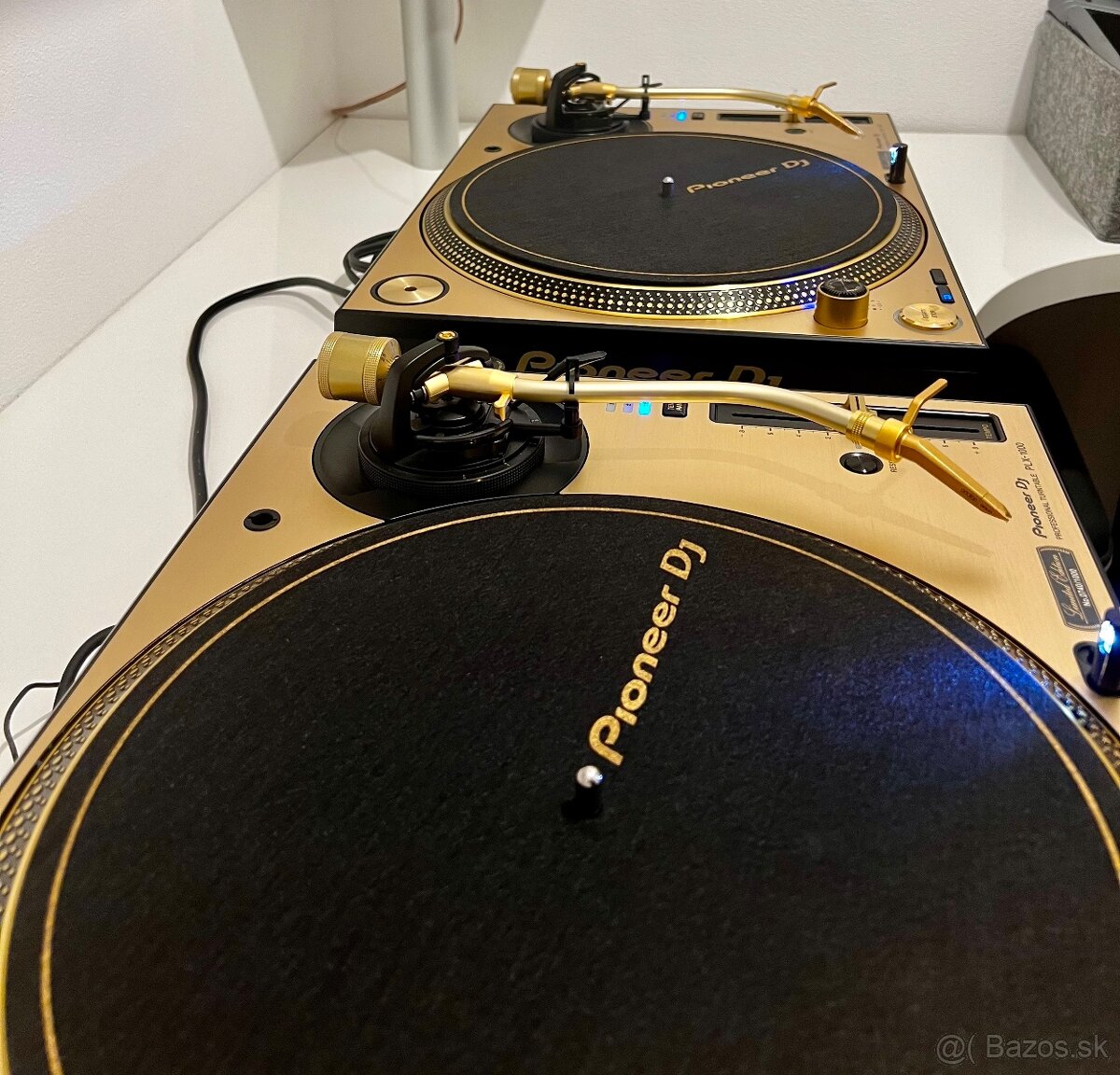 Gramofon Pioneer - 11