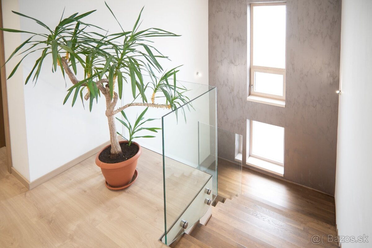 Moderný rodinný dom Krásna - 11