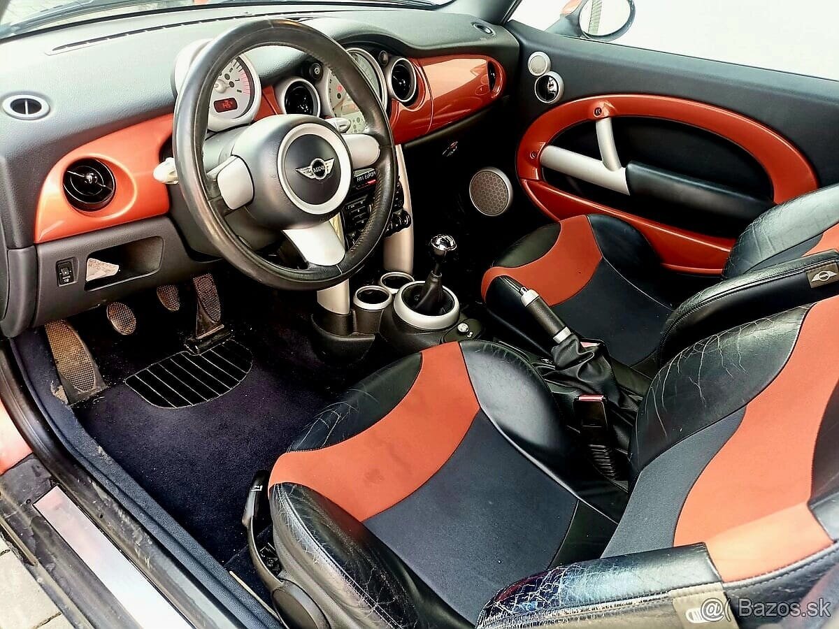 MINI COOPER CABRIO - 11