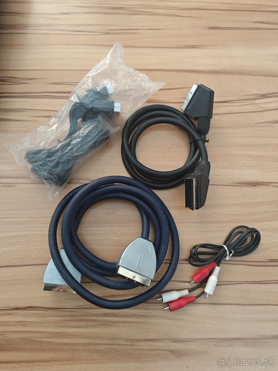 Videorekordér Panasonic hifi SVHS + 27ks kazet - 11