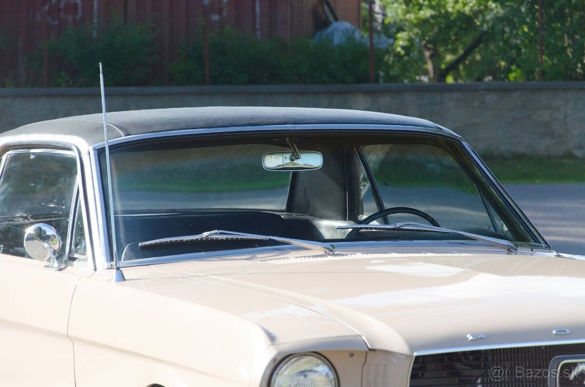 Ford Mustang 1966 - 11