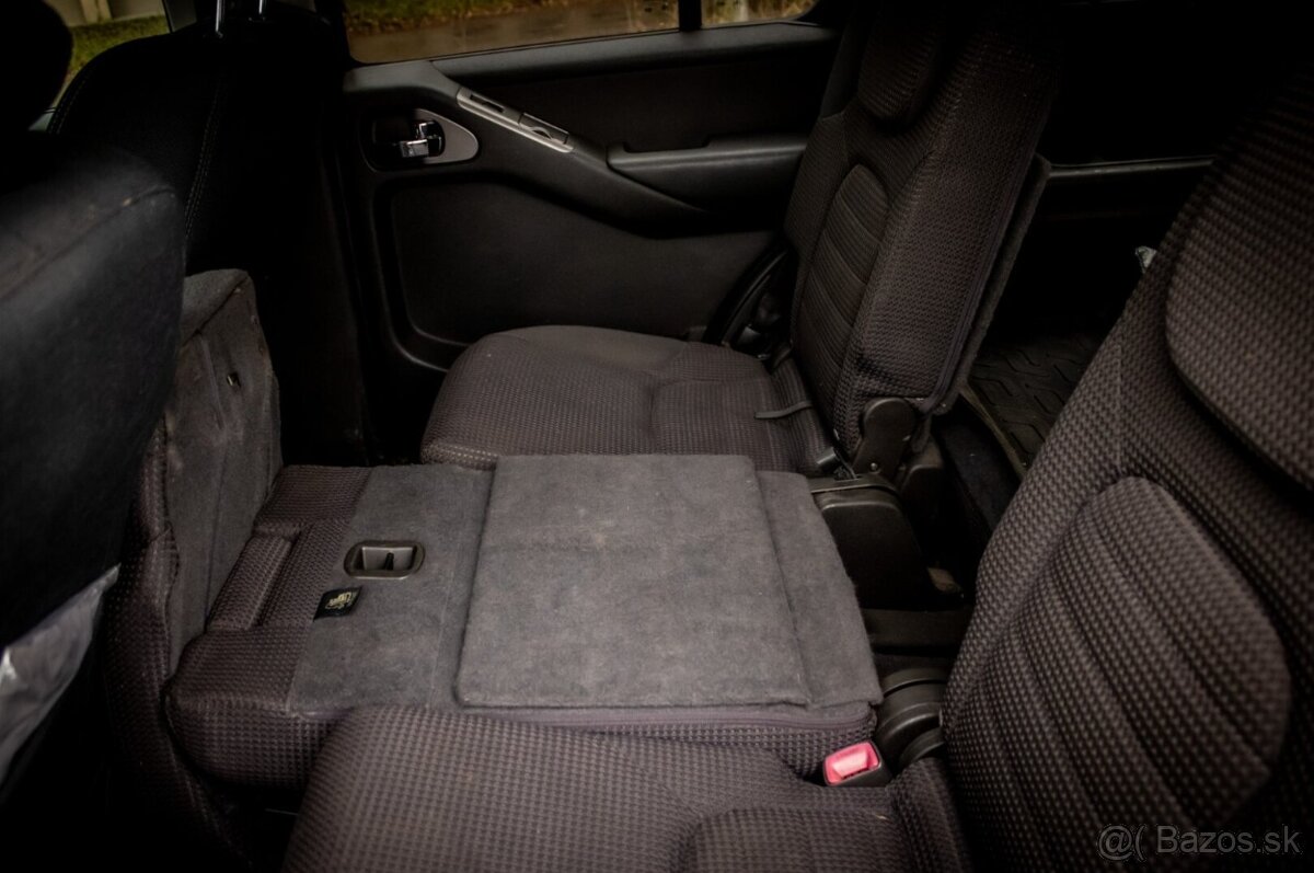 Nissan Pathfinder 2.5 dCi – 128 kW - 11