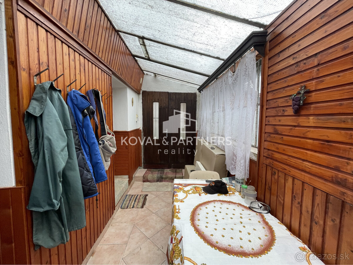 Chatka so záhradou a vinicou - Vráble v časti Horný Dúšnik - 11