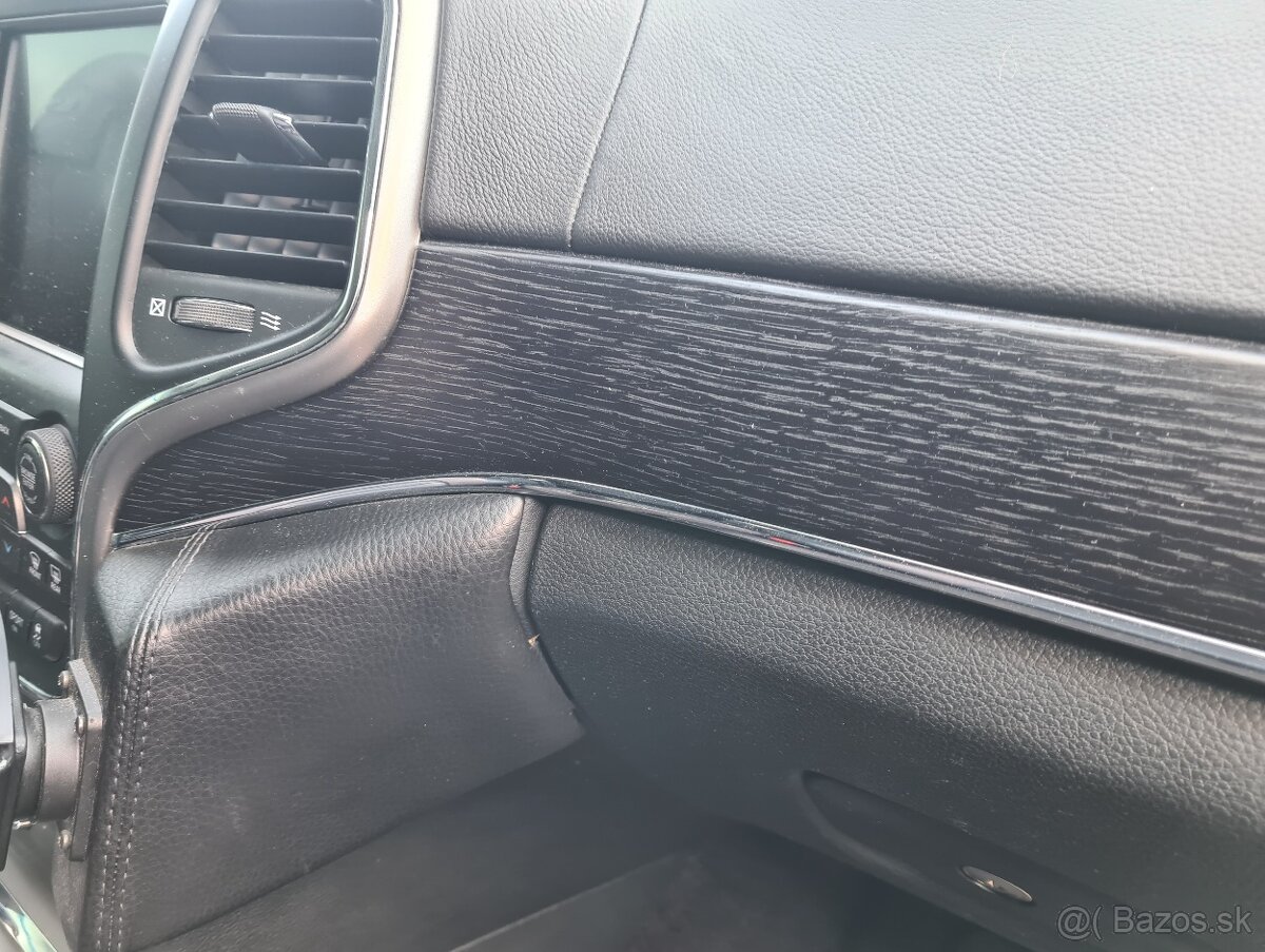 Jeep Grand Cherokee 3.0 V6 Summit - 11