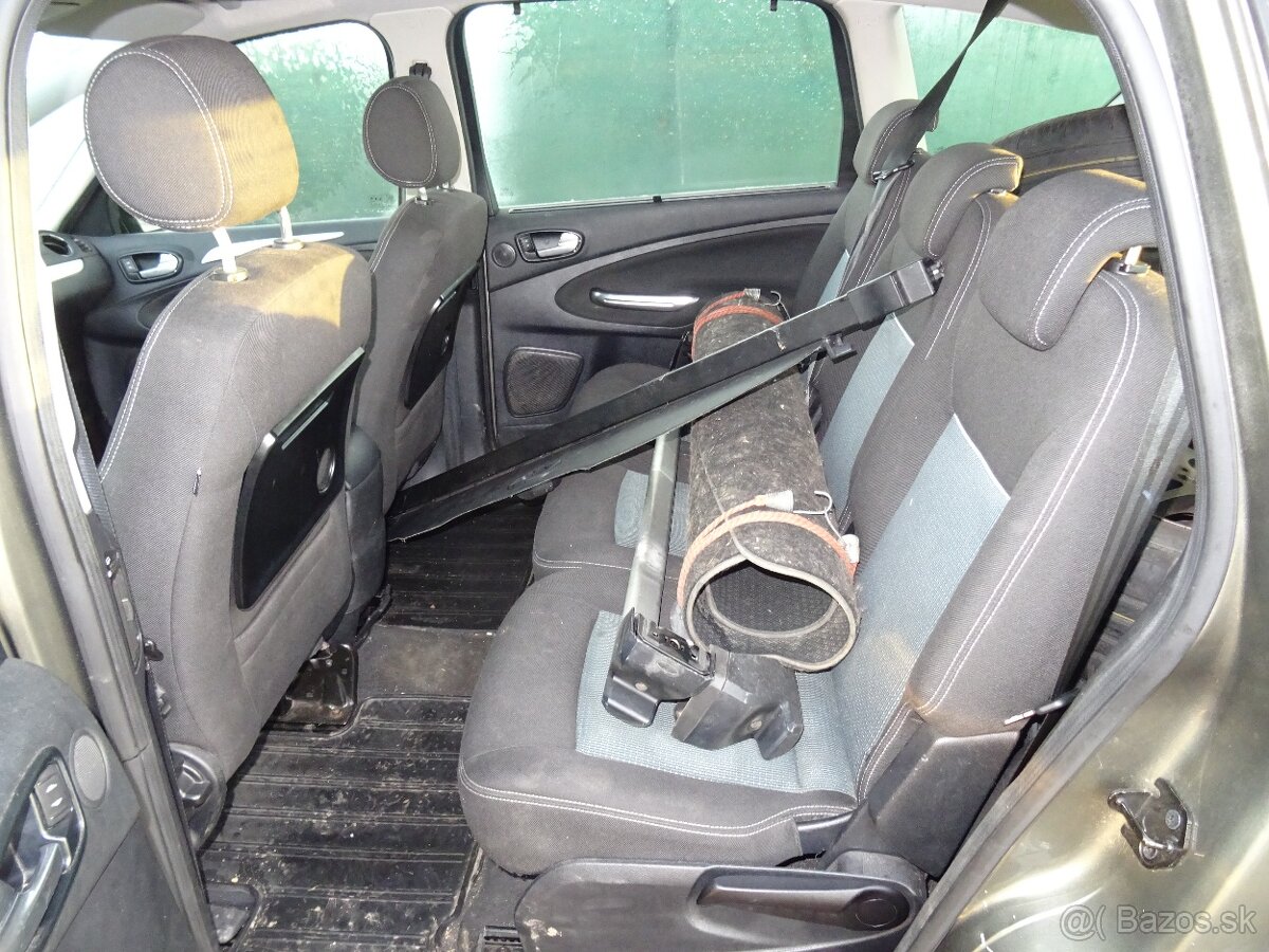 Ford S-MAX 2.0i 107Kw 2x sada kol, 7 míst - 11