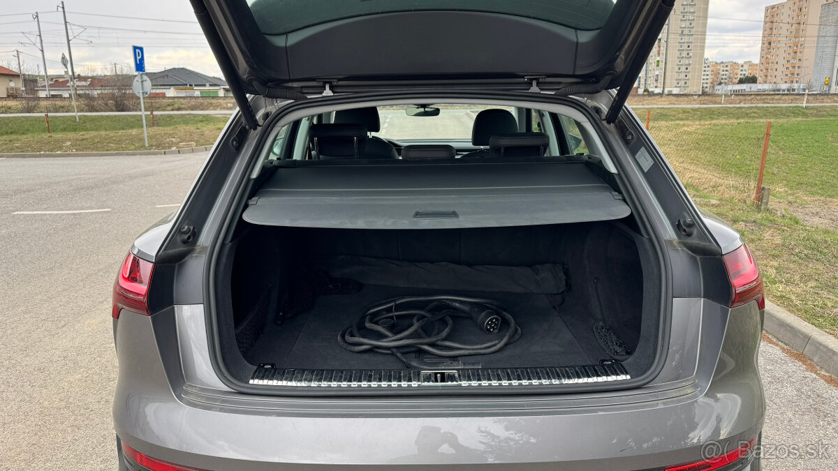 Audi E-tron 55 quattro Advanced - 11