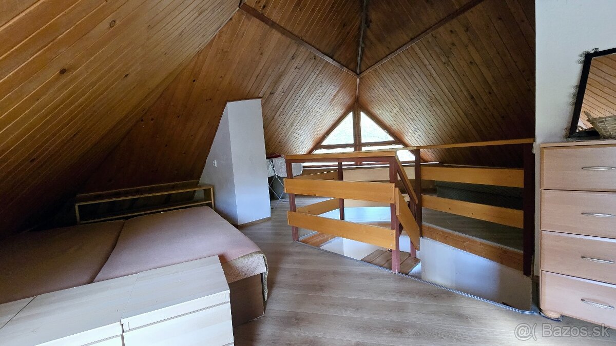 Predám chatu v Belušských Slatinách - 11