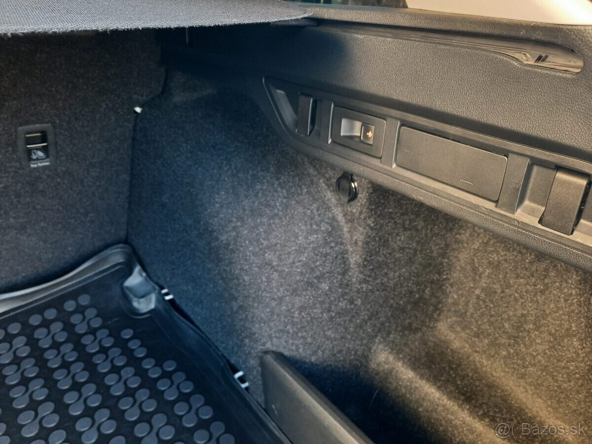 Škoda Octavia Combi Ambition 2,0 TDI 110 kW 7°AP - 11