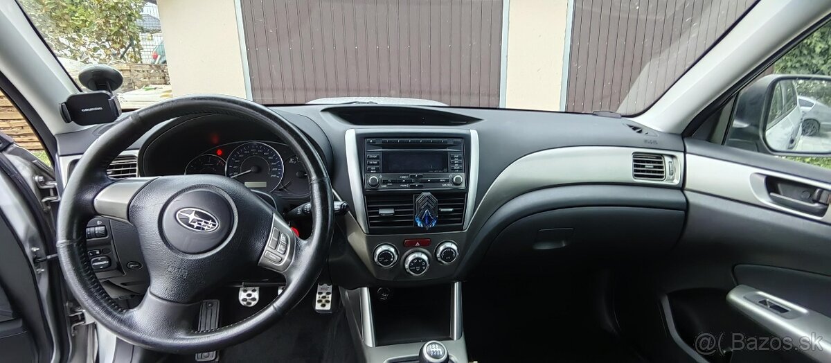 Predám Subaru Forester 2.0 D - 11