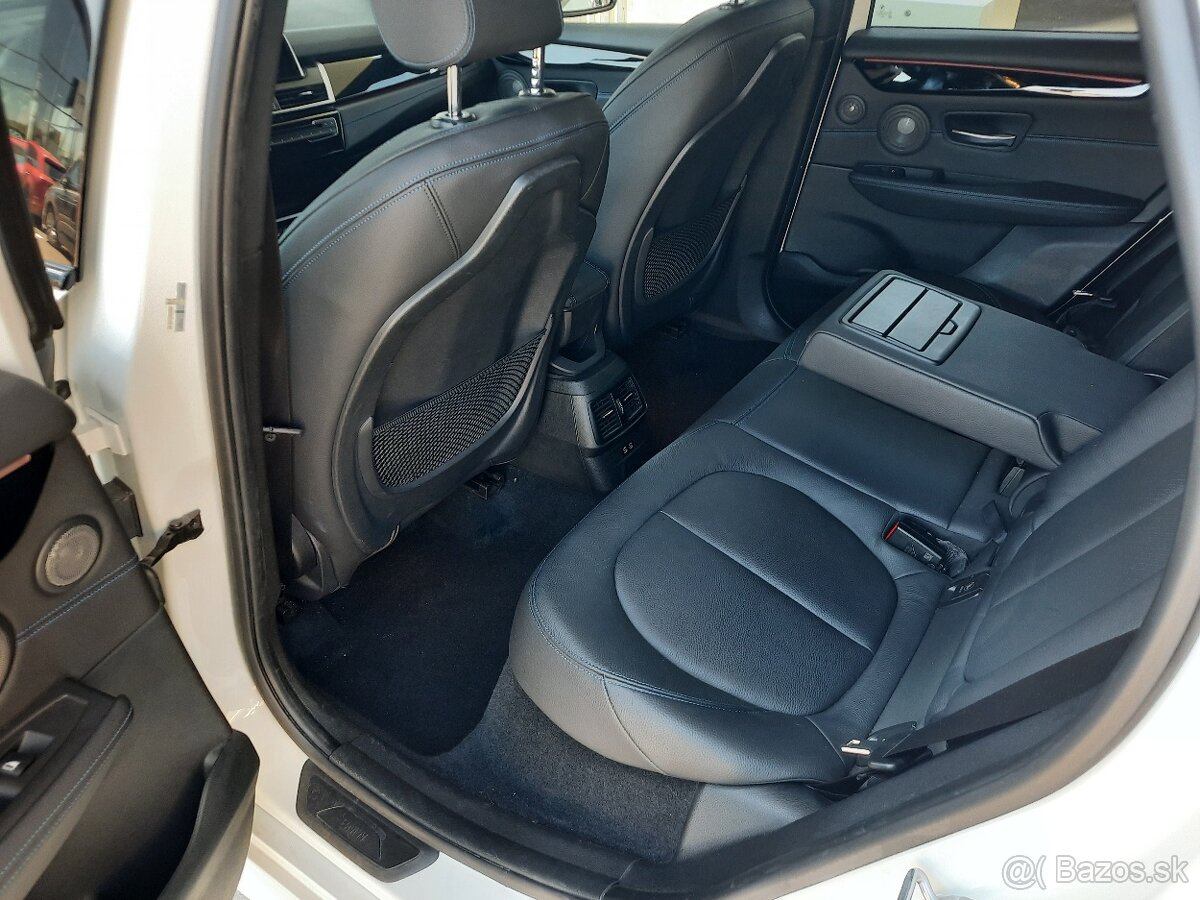 BMW 2xx 2 Active Tourer 225xe iPerformance A/T 4x4 - 11