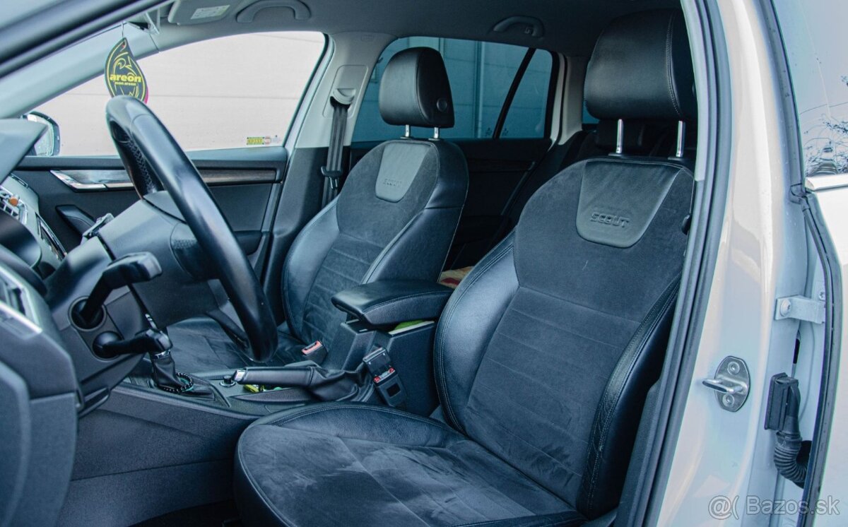 Škoda Octavia Combi SCOUT 2.0 TDI DSG 4x4 - 11