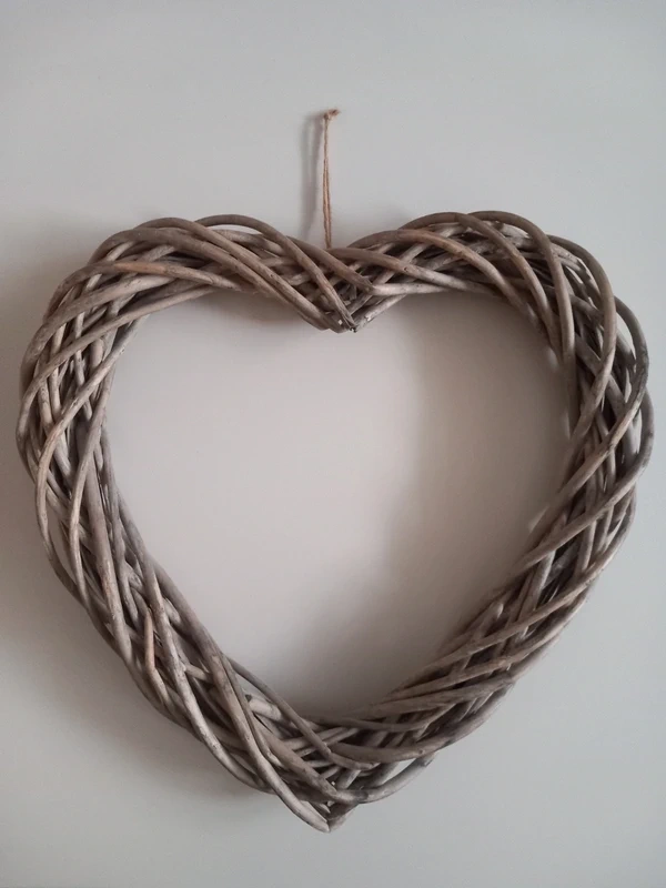 Veľké závesné drevené srdce 36x36 cm - 11