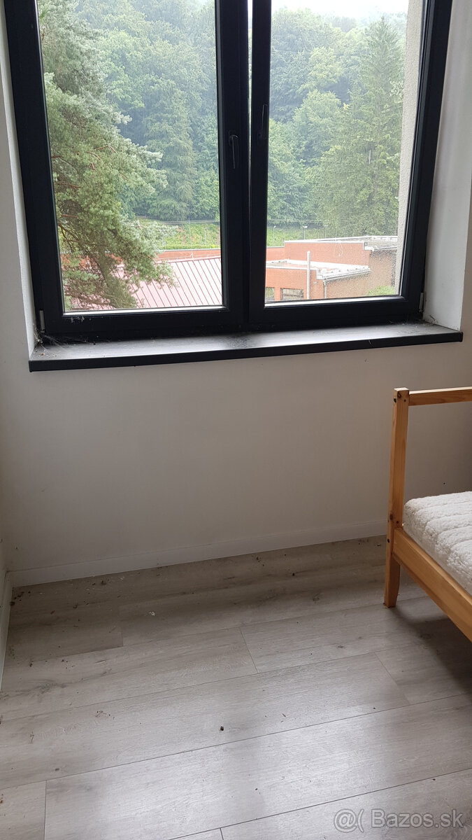 Predám budovu so 7 apartmánmi vo výstavbe vo Vyhniach. - 11