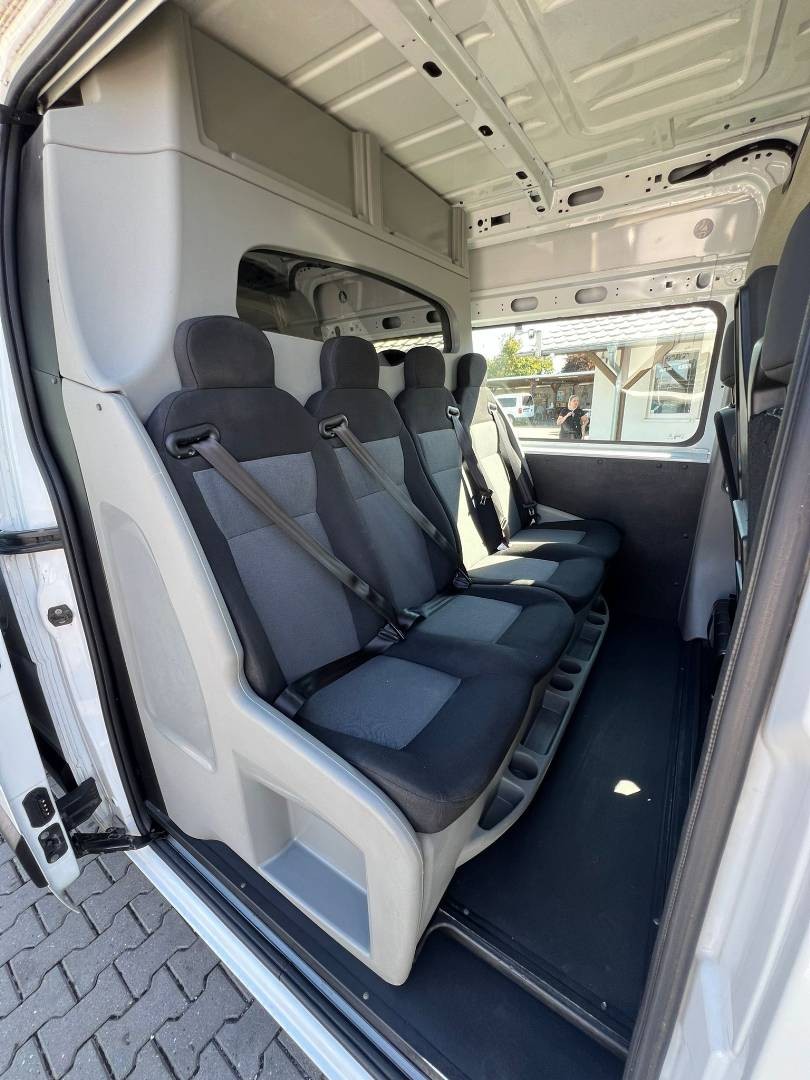 Renault Master 2.3 dci 92 kw 7 - miestne - 11