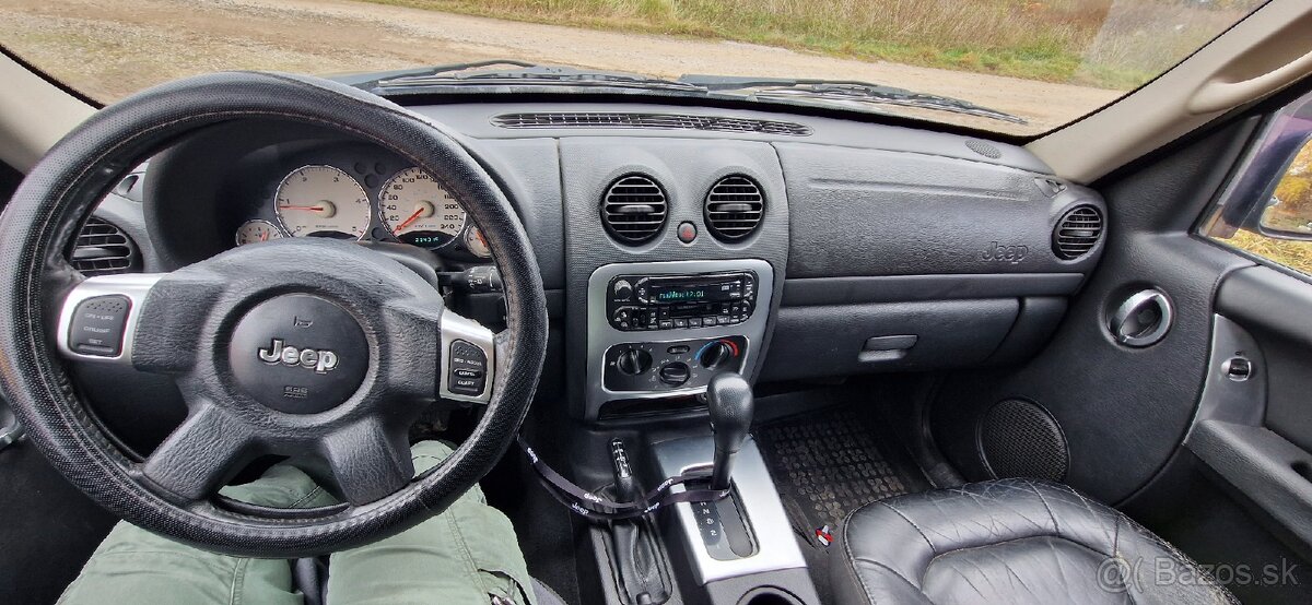 Jeep cherokee kj 2.8 CRD - 11