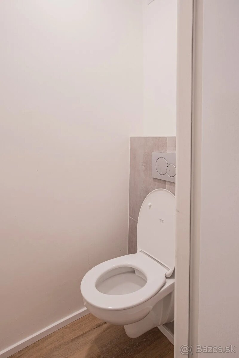 Realitný kancelária REALADR s.r.o. - 11