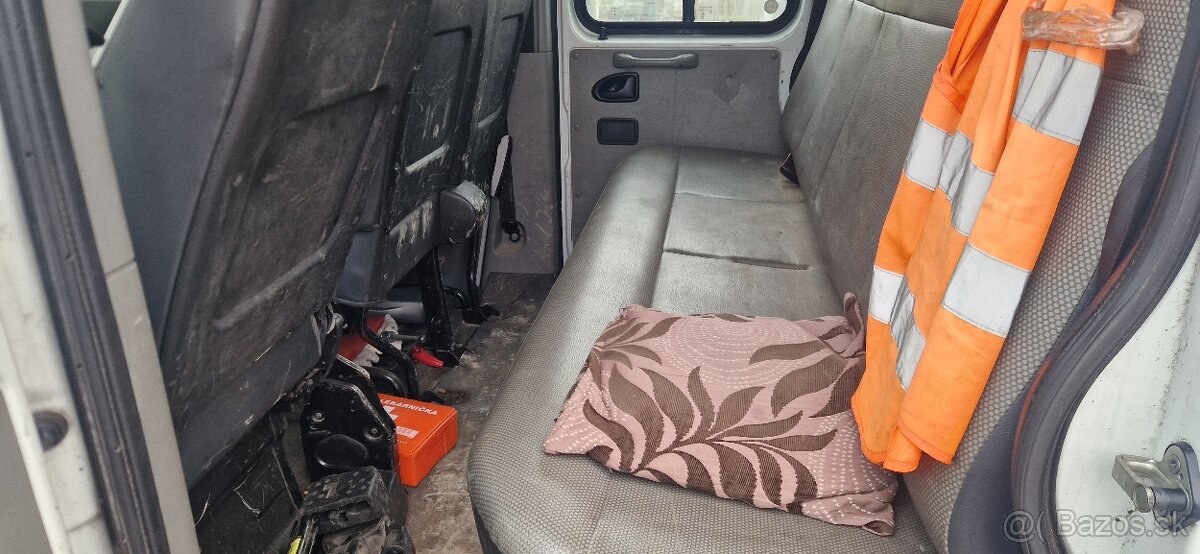 Renault Master 2.5 dci Vyklapac do 3,5t 7 miest - 11