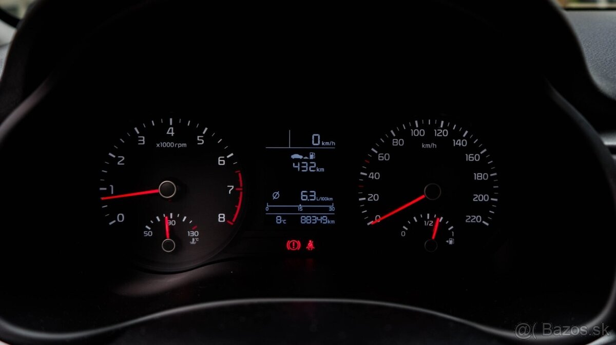 Kia Rio 1.2 MPi - 11