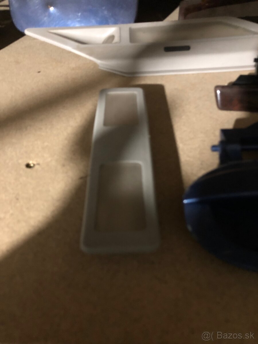 BMW -7- E38 RÔZNE NÁHRADNÉ DIELY ORIGONAL - 11