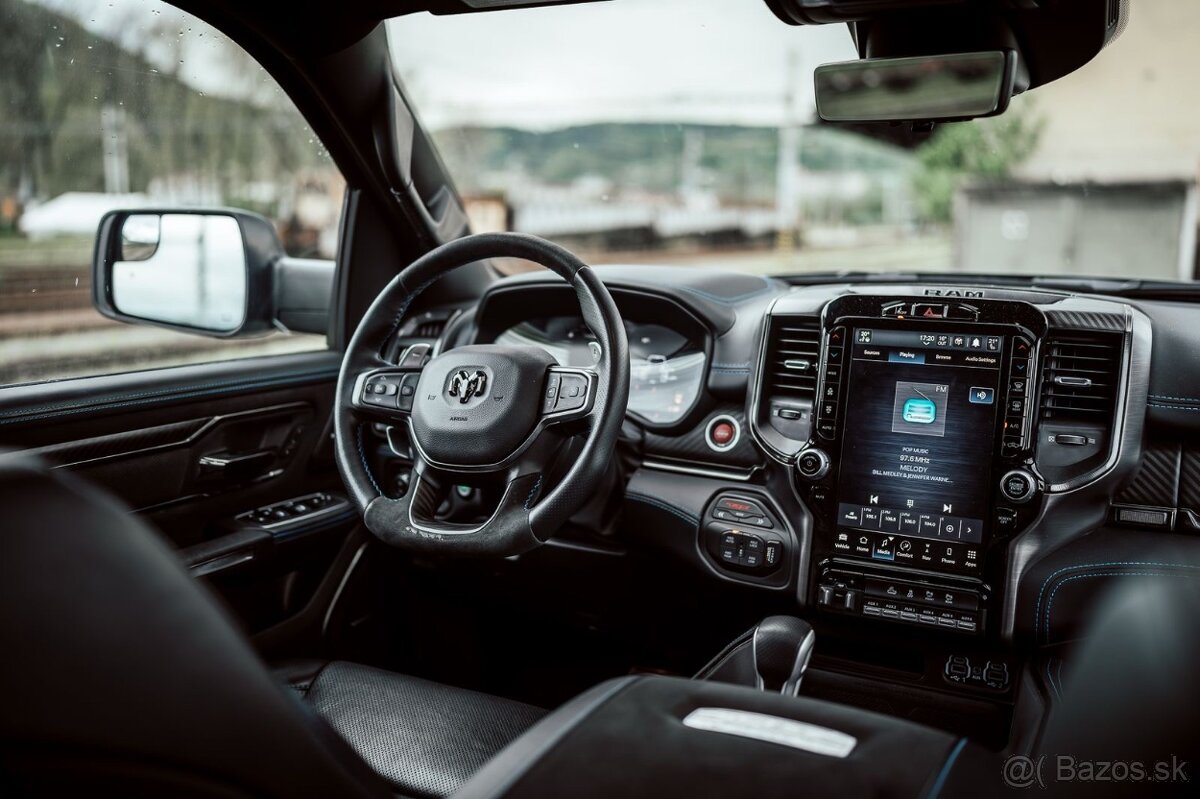 DODGE RAM TRX 6.2 HEMI V8 Lunar Edition - 11