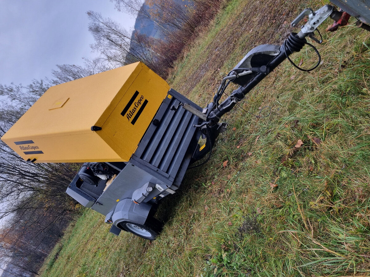Skrutkový kompresor Atlas Copco XAS 137 - 11