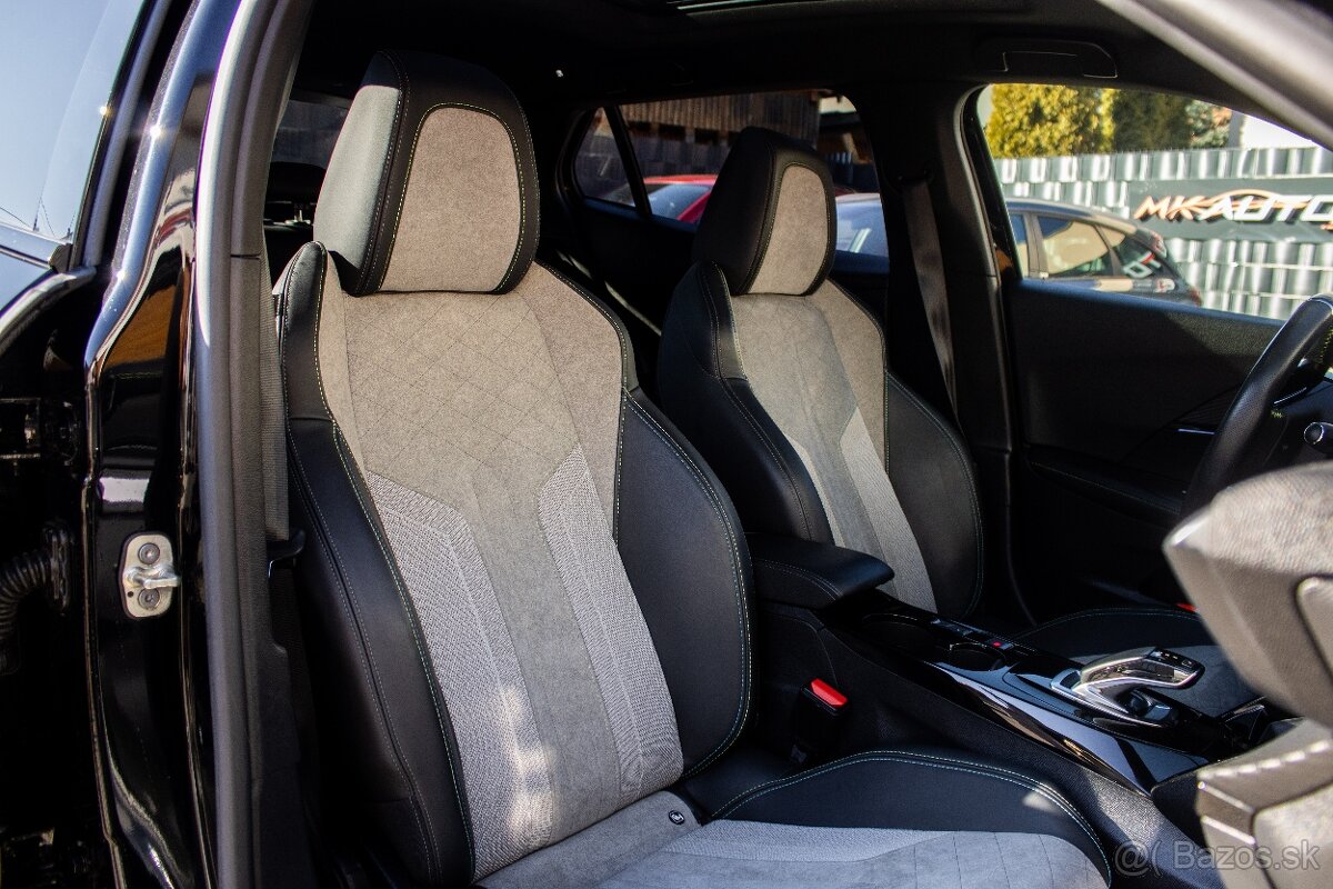 Peugeot e-2008 GT 2021 100kW - 11