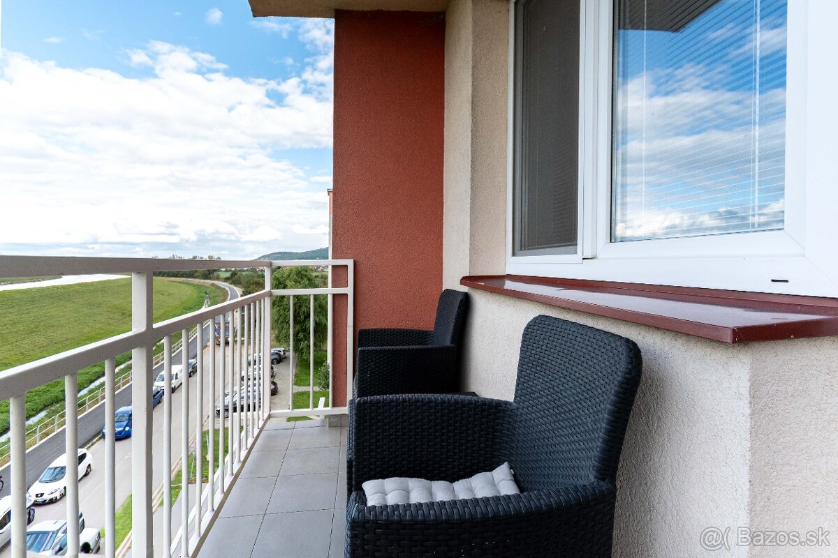 Kompletne zariadený 2-izbový byt pri hrádzi, Sihoť - 11