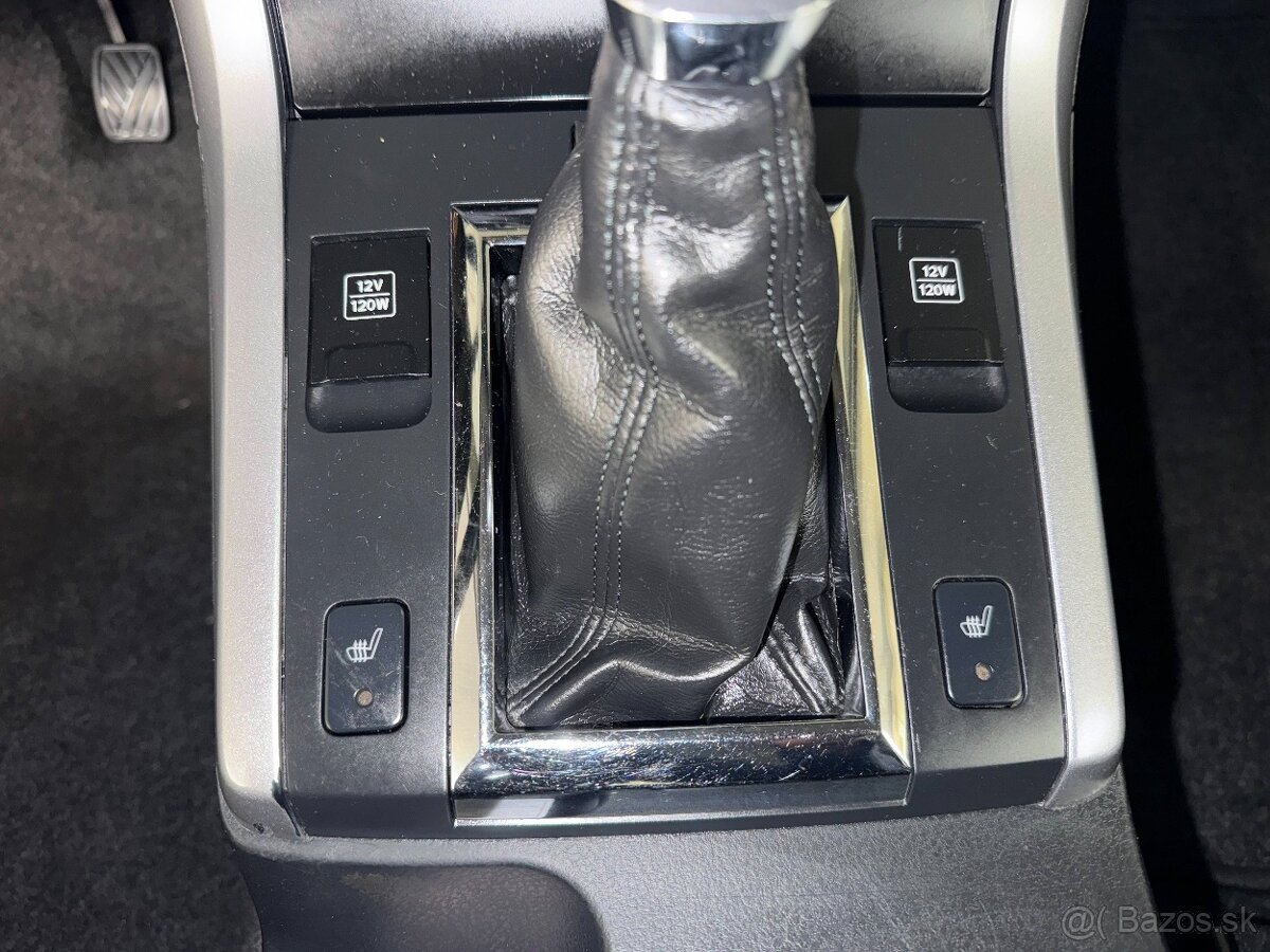 Suzuki Grand Vitara 1.9 DDiS JX - 11