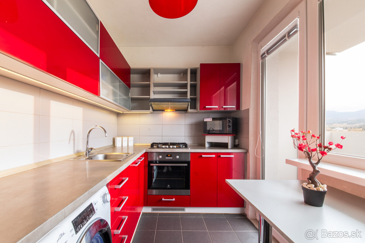 Na predaj 2-izbový byt s loggiou v Martine - Sever - 11