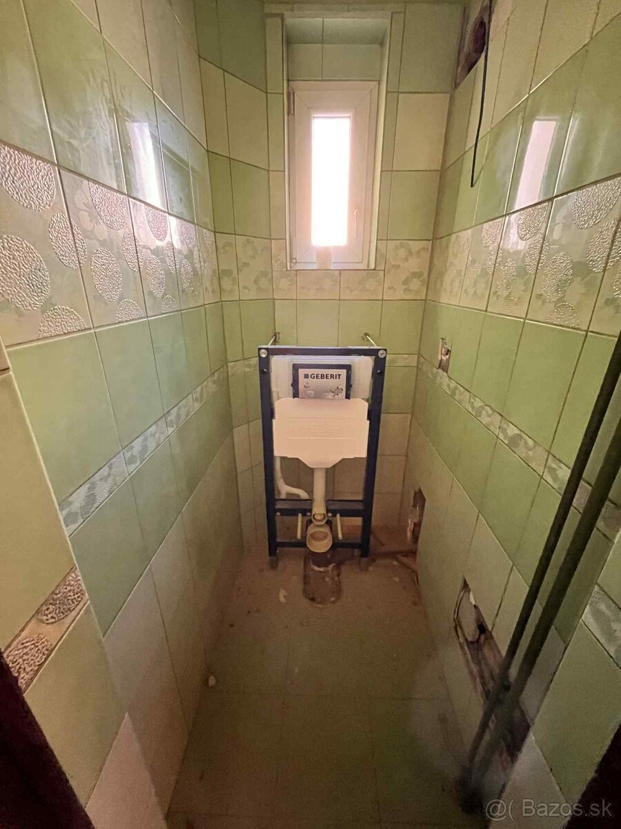 Rekonštrukcie, stavby a práce v interiéry a exteriéry - 11