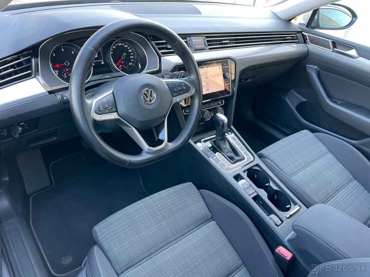 Volkswagen Passat 8.5 Com. 2.0TDI 110KW DSG - 11