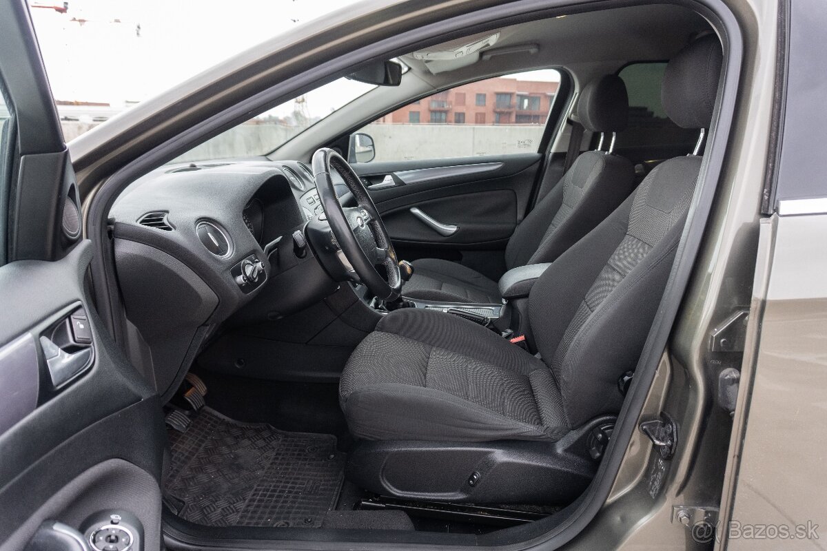 Ford Mondeo Combi 2.0 TDCi Titanium - 11