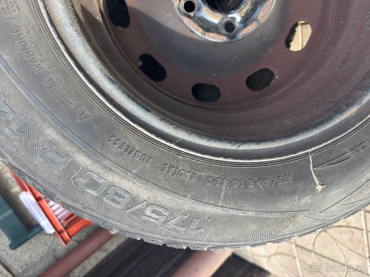 Pneumatiky s plech.diskami 185/80 r14 T - 11