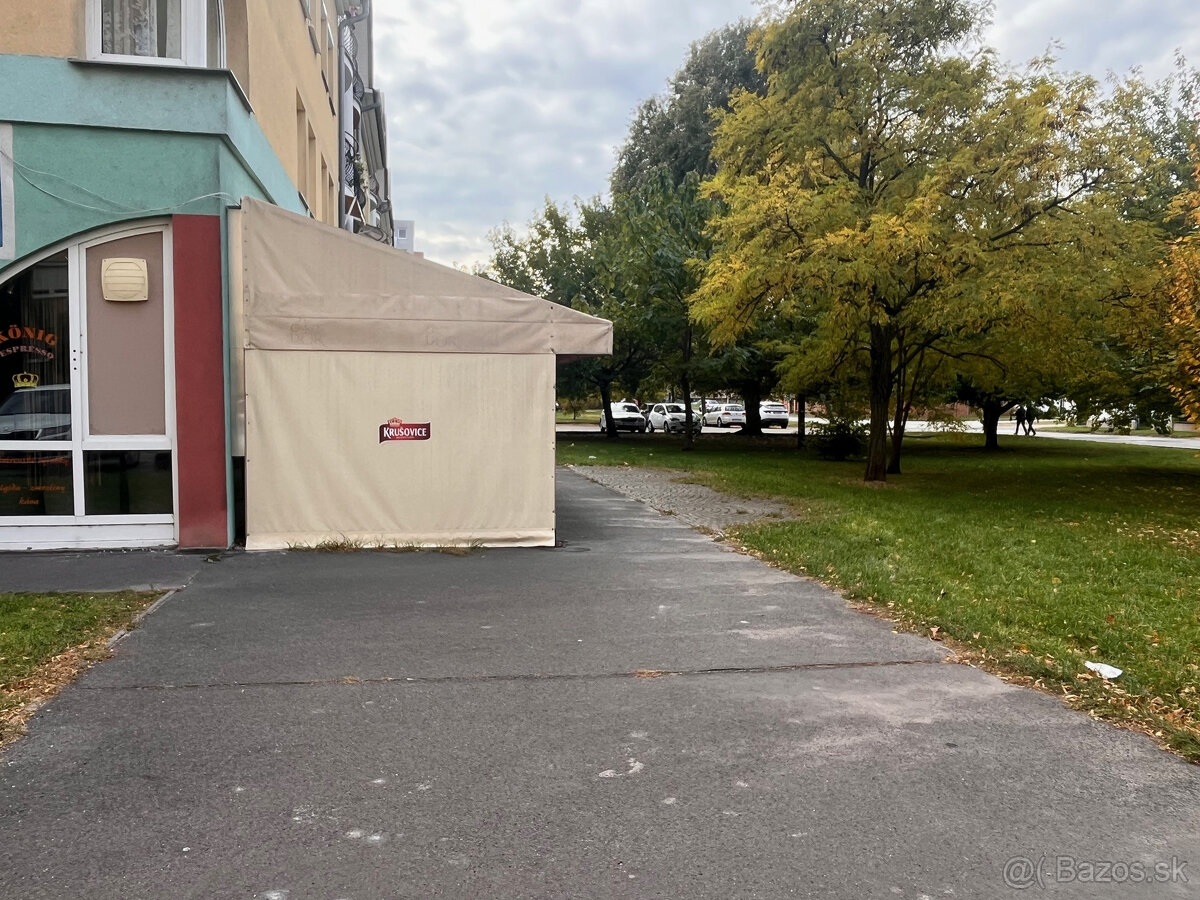 Znížená cena Obchodný priestor na predaj. - 11