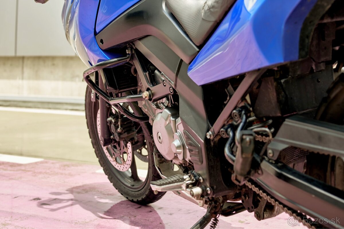 Suzuki V-Strom 650DL - 11