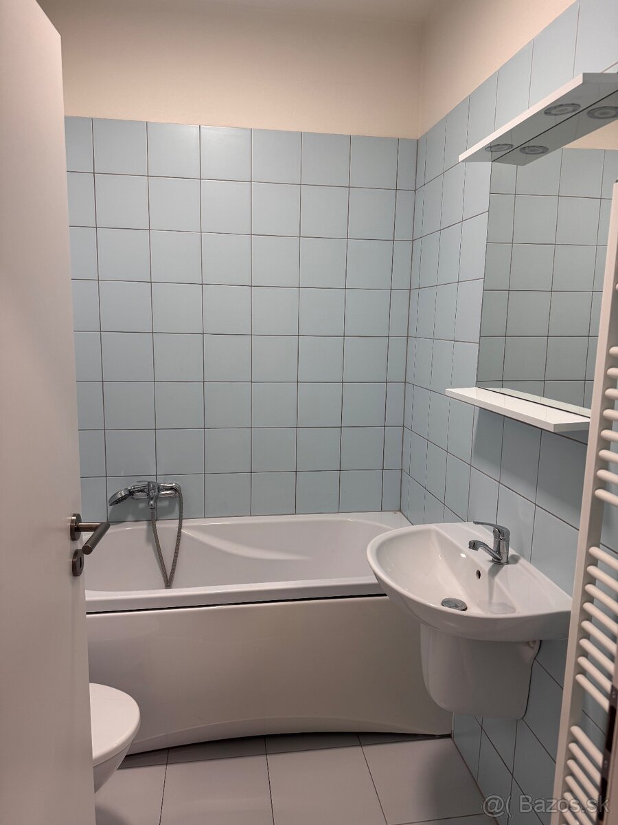 predaj 1.izbovy byt Čadca - Žarec - 11