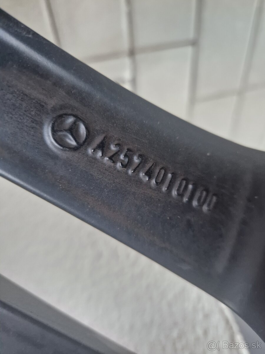 Mercedes originál 18" zimní kola Continental – TOP stav - 11