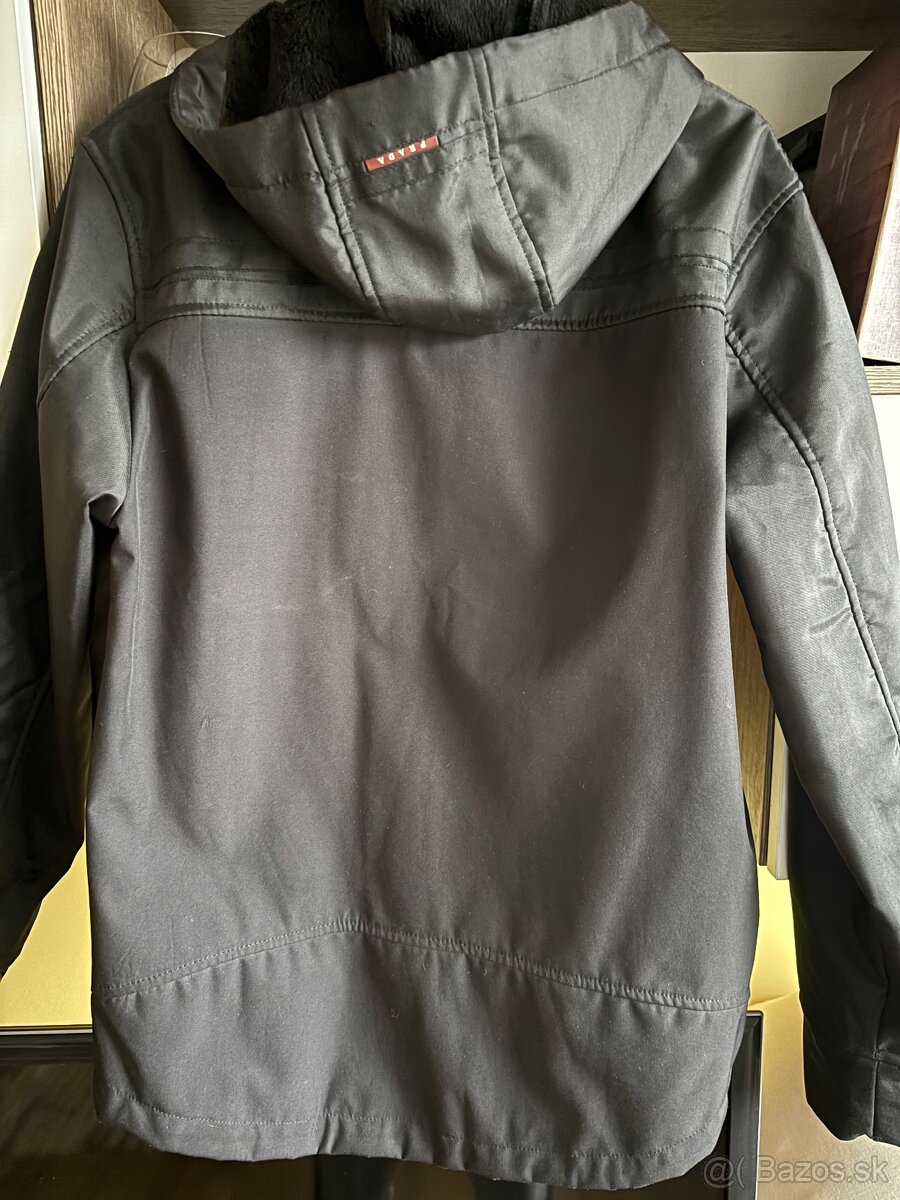 Bunda Prada OGZ 44 veľkosť M - 11